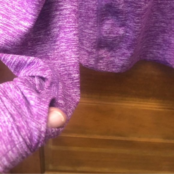 Nike /Running Dri-FIT /1/2 zip long sleeve top/ Size M - Picture 4 of 9